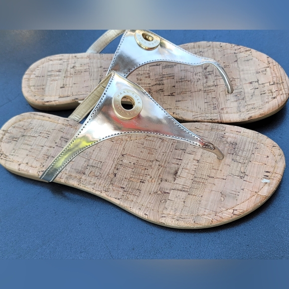Cole Haan Gold sandals Wmns 6 - Picture 3 of 7